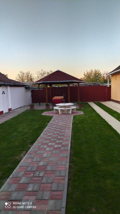 Abacsko Haz Villa Abadszalok ภายนอก รูปภาพ